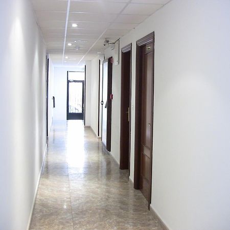 Apartahotel Los Hermanos Ocaña Екстериор снимка
