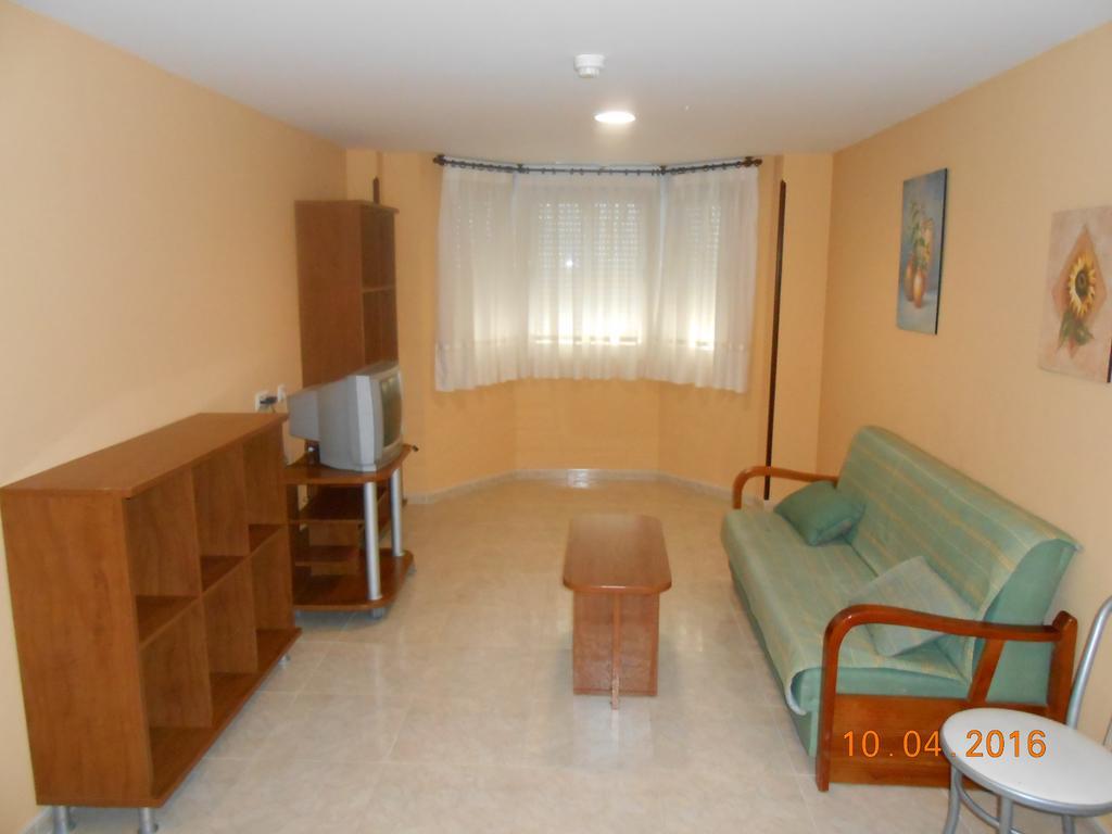 Apartahotel Los Hermanos Ocaña Екстериор снимка