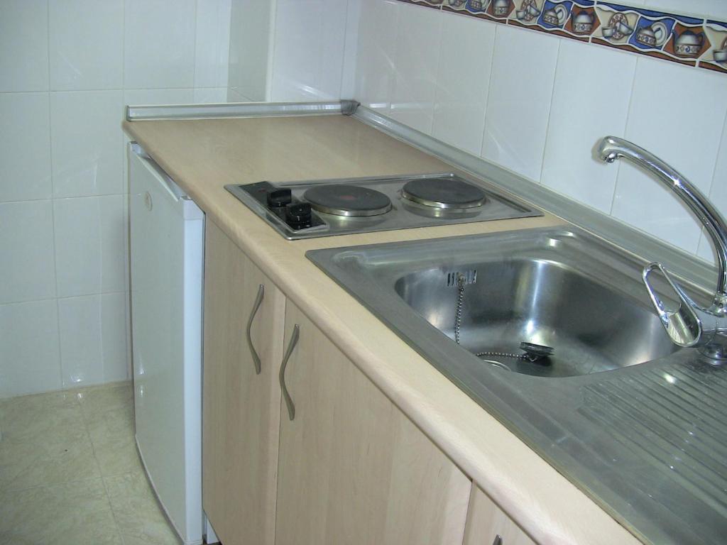 Apartahotel Los Hermanos Ocaña Стая снимка