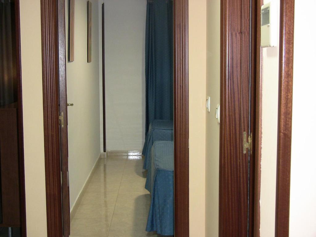 Apartahotel Los Hermanos Ocaña Екстериор снимка