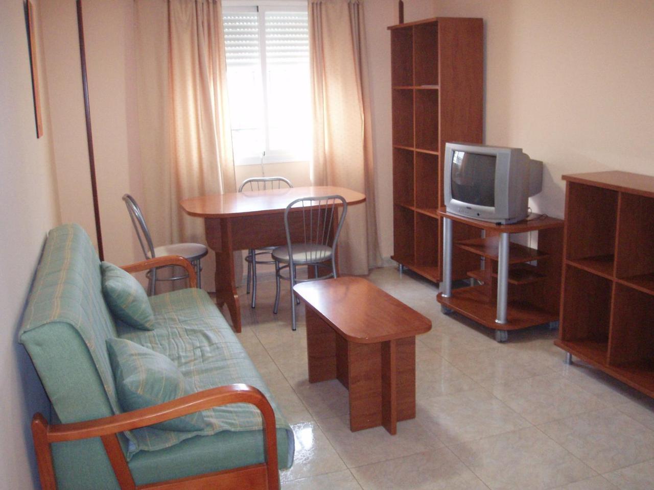 Apartahotel Los Hermanos Ocaña Екстериор снимка